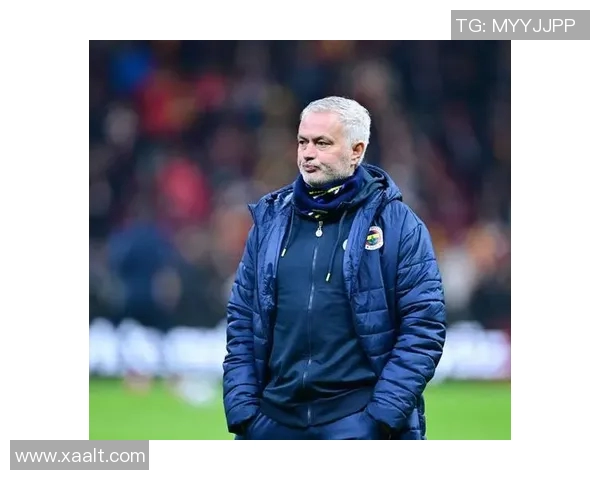 穆里尼奥怒斥欧足联争议判罚罗马无缘晋级引发热议 穆里尼奥怒斥欧足联争议判罚罗马无缘晋级引发热议